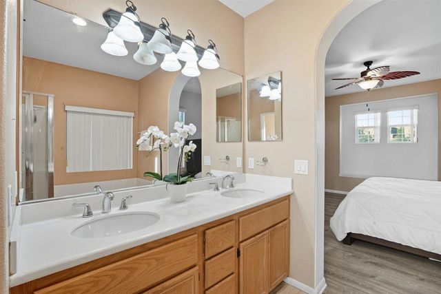 1125 Midnight Way, Oceanside, CA 92057