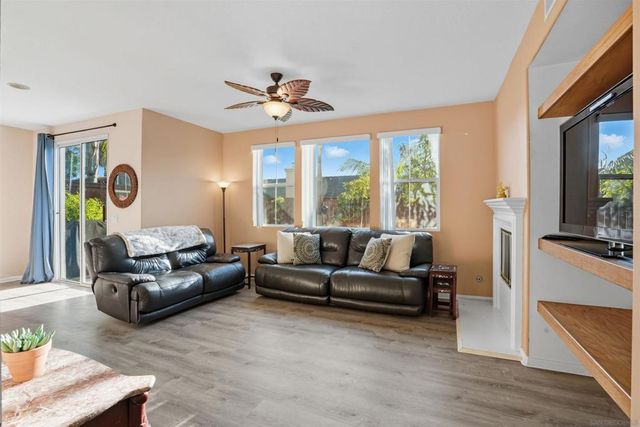 1125 Midnight Way, Oceanside, CA 92057