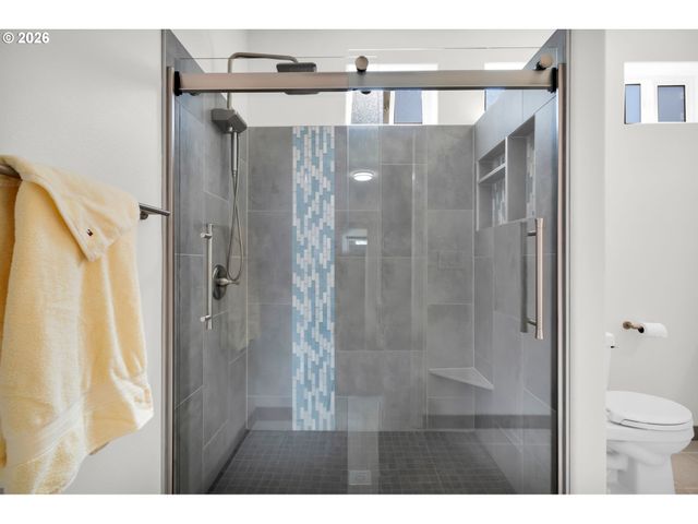 2524 Nw 25TH Ave, Camas, WA 98607