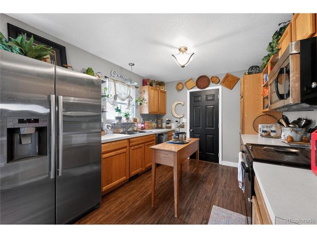 3170 W 3rd Street Rd, Greeley, CO 80631