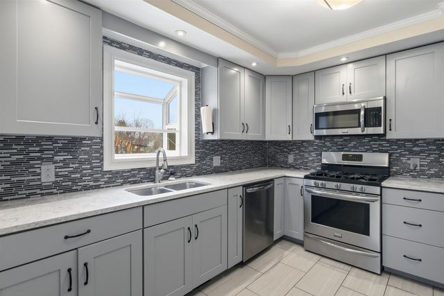 6 Anthony Drive, Laconia, NH 03246