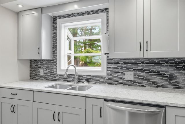 6 Anthony Drive, Laconia, NH 03246