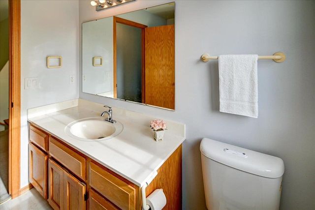 5 Norwalk Circle, Madison, WI 53717