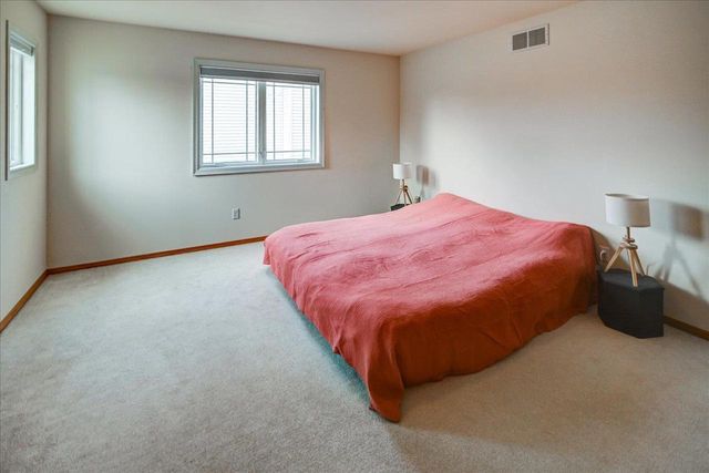 5 Norwalk Circle, Madison, WI 53717