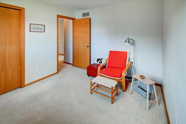 5 Norwalk Circle, Madison, WI 53717