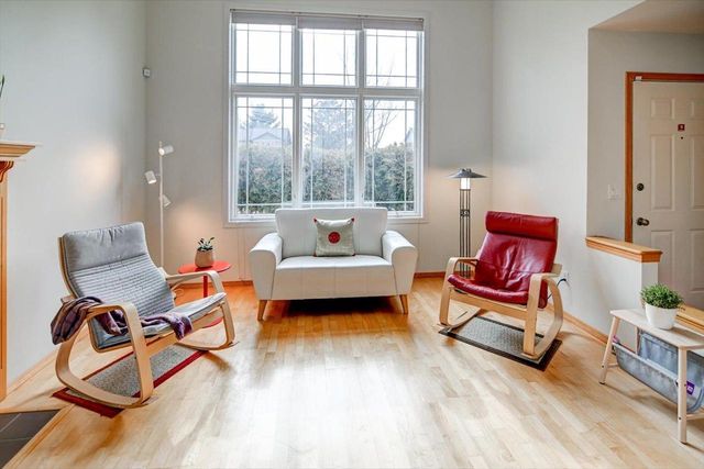 5 Norwalk Circle, Madison, WI 53717