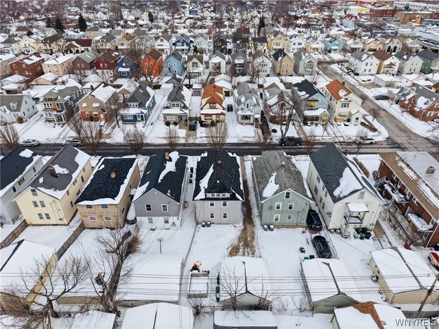 74 Eiseman Avenue, Tonawanda, NY 14217