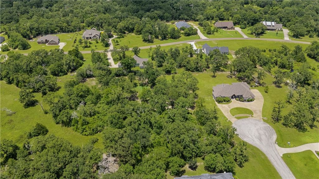 10223 Cambridge Drive, Iola, TX 77861 — photo 5