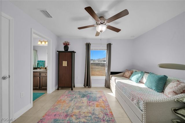 4344 NE 9th CT, Cape Coral, FL 33909