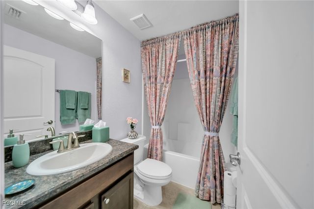 4344 NE 9th CT, Cape Coral, FL 33909