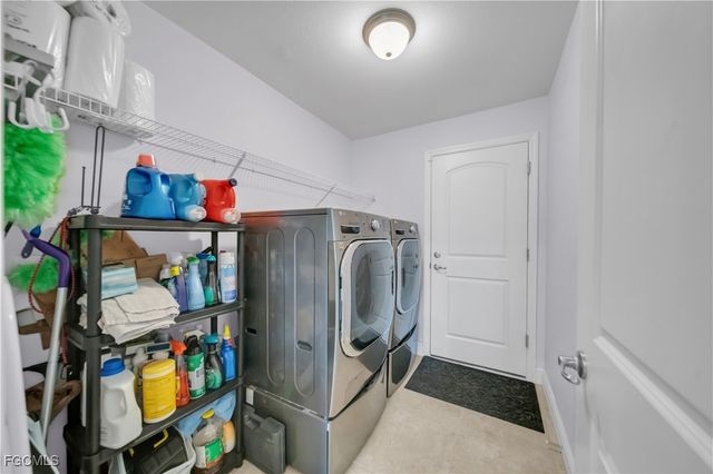 4344 NE 9th CT, Cape Coral, FL 33909