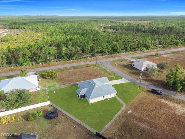 4344 NE 9th CT, Cape Coral, FL 33909