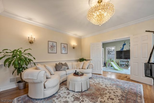 5 Sherwood Ct, Randolph Twp., NJ 07869