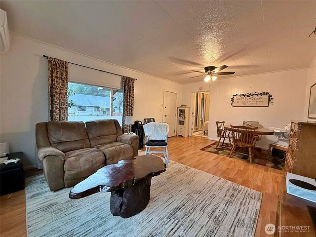 260 Stowell, Salkum, WA 98582