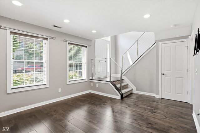 358 E Ohio Street, Indianapolis, IN 46204