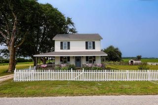 2060 E 750 N Road, Huntington, IN 46750