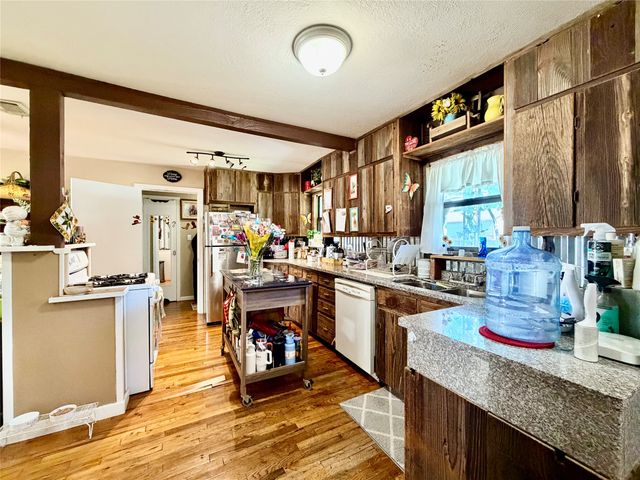701 W Mulberry Street, Denton, TX 76201