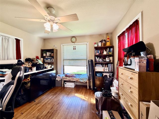 701 W Mulberry Street, Denton, TX 76201