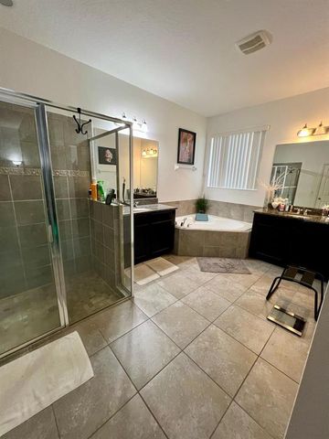 12231 STONE BARK TRAIL, Orlando, FL 32824