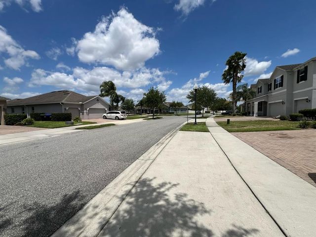 12231 STONE BARK TRAIL, Orlando, FL 32824