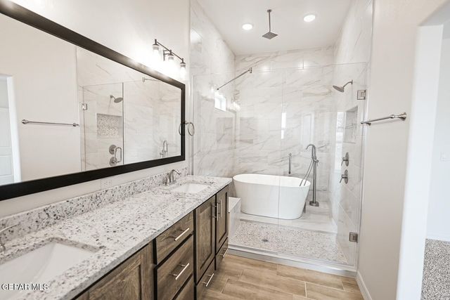 127 Wind Mill Street, Sunland Park, NM 88063