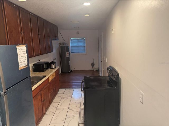1243 AMAROS AVENUE, Orlando, FL 32811
