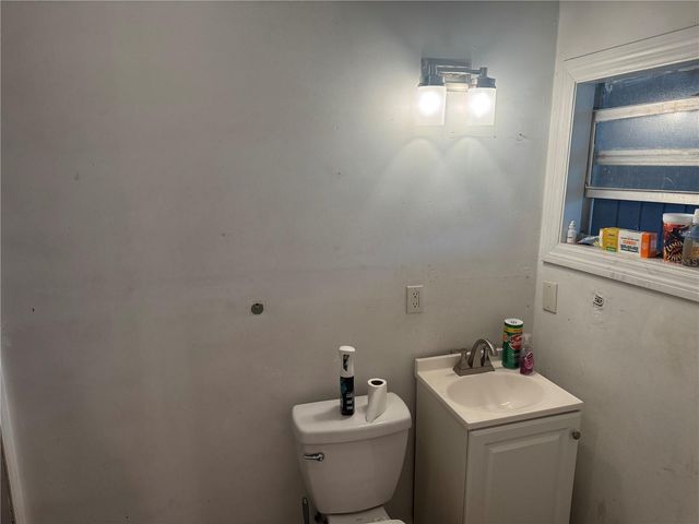 1243 AMAROS AVENUE, Orlando, FL 32811