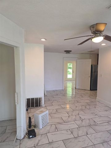 1243 AMAROS AVENUE, Orlando, FL 32811
