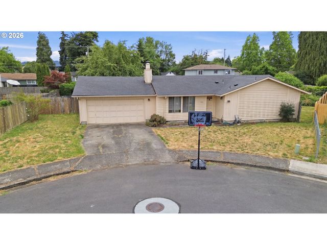 920 ECHO HOLLOW Rd, Eugene, OR 97402