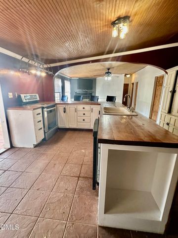 8245 Old Switchboard Road, Snow Camp, NC 27349