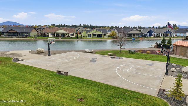 15465 N Pristine CIR, Rathdrum, ID 83858