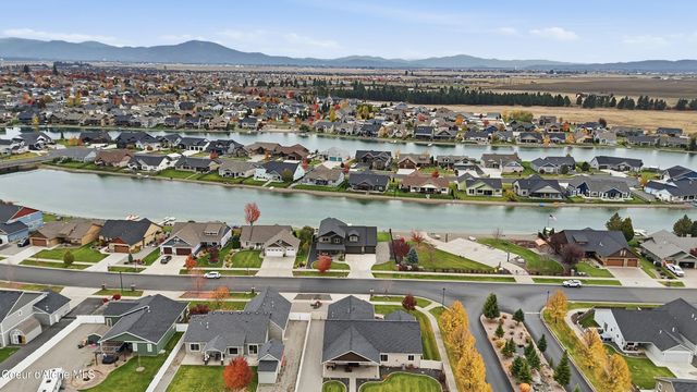 15465 N Pristine CIR, Rathdrum, ID 83858