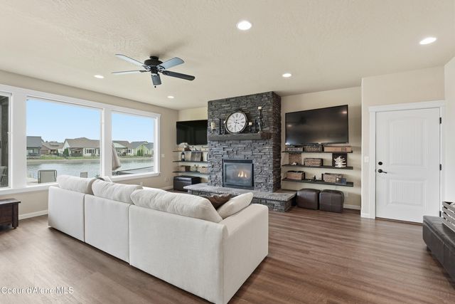 15465 N Pristine CIR, Rathdrum, ID 83858