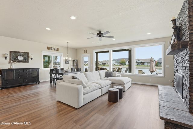 15465 N Pristine CIR, Rathdrum, ID 83858