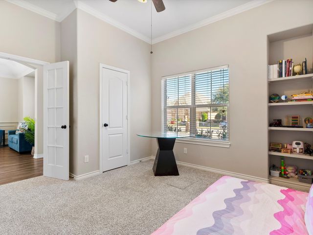 4925 Breezewind Lane, Fort Worth, TX 76123