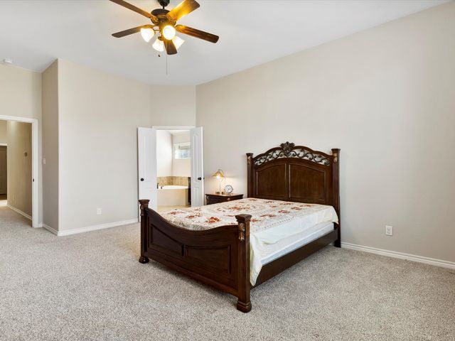 4925 Breezewind Lane, Fort Worth, TX 76123