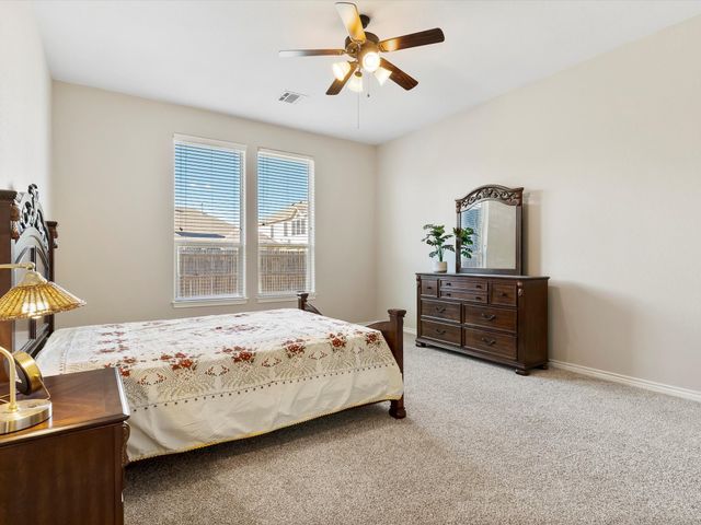4925 Breezewind Lane, Fort Worth, TX 76123