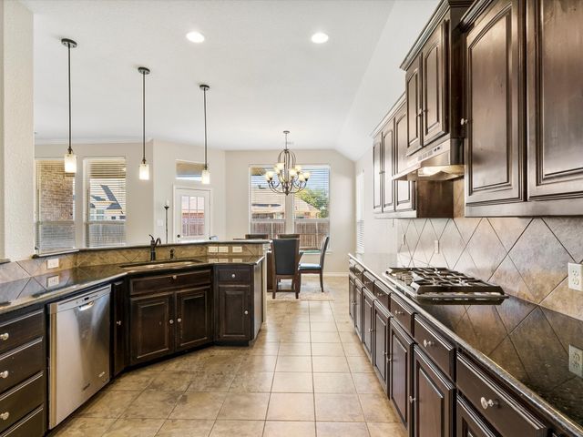 4925 Breezewind Lane, Fort Worth, TX 76123