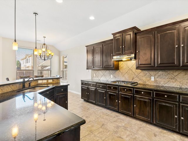 4925 Breezewind Lane, Fort Worth, TX 76123