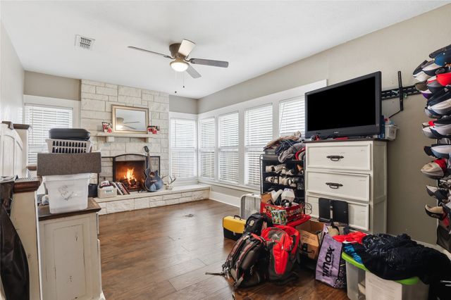 1092 W Frey Street, Stephenville, TX 76401