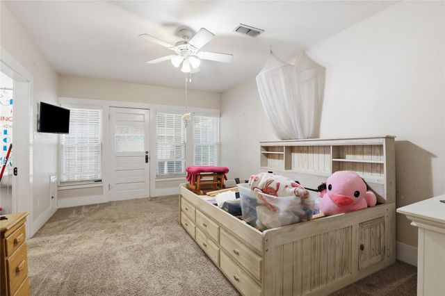 1092 W Frey Street, Stephenville, TX 76401
