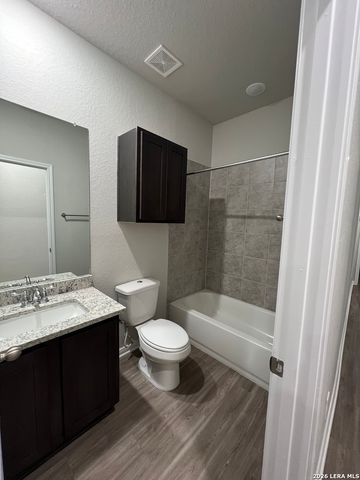 351 EMMA DR, New Braunfels, TX 78130