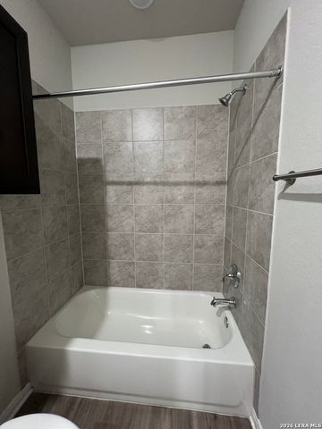 351 EMMA DR, New Braunfels, TX 78130