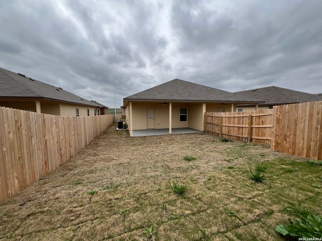 351 EMMA DR, New Braunfels, TX 78130