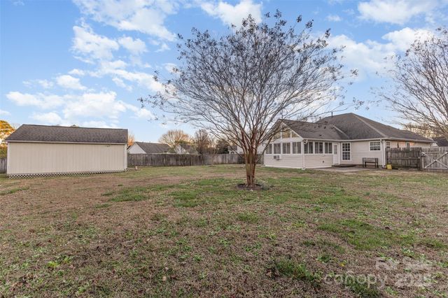 1514 Williamsburg Lane, Monroe, NC 28110