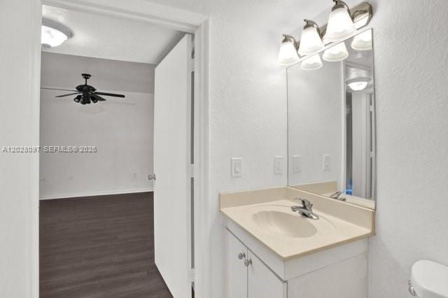 975 NE 34th Ave 103, Homestead, FL 33033