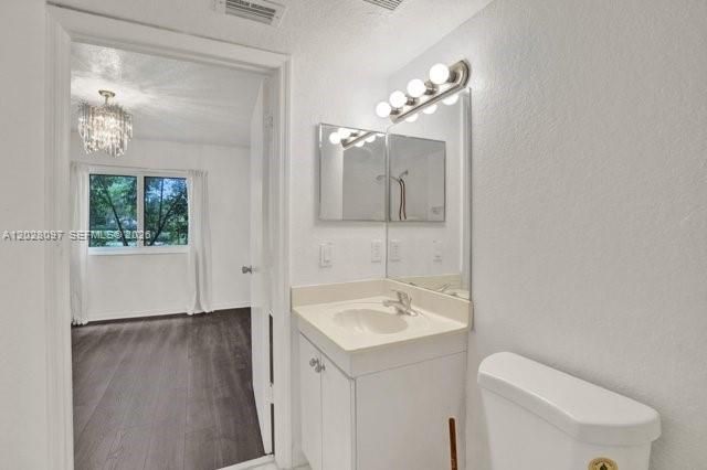 975 NE 34th Ave 103, Homestead, FL 33033