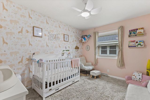 8106 48th AVENUE, Kenosha, WI 53142