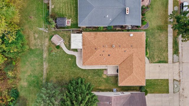 8106 48th AVENUE, Kenosha, WI 53142