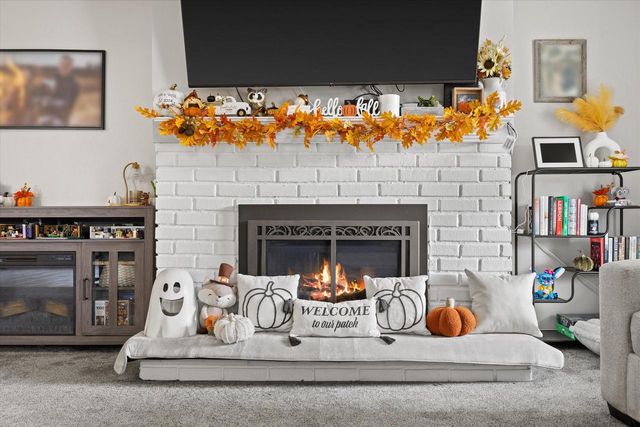 8106 48th AVENUE, Kenosha, WI 53142